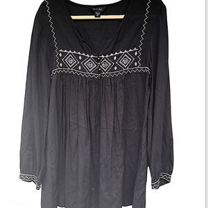 Charlie Paige boho embroidered tunic black top S/M